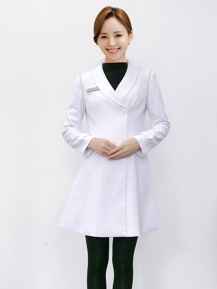 โรงพยาบาลศัลยกรรมความงามสไตล์เ - Medical Lab Years บทวิจารณ์และราคา